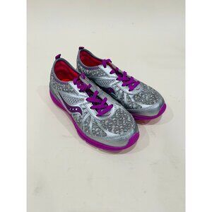 Saucony Girl's 2.5 Wide Silver Lavender Volt Sneaker‎